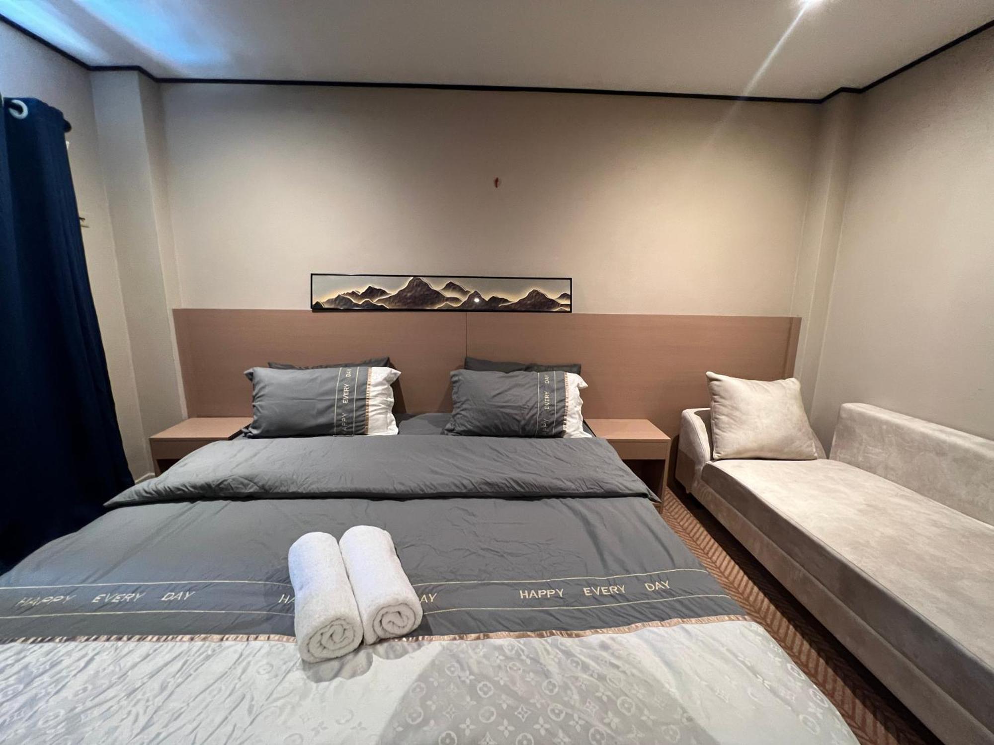 Apartemen D *